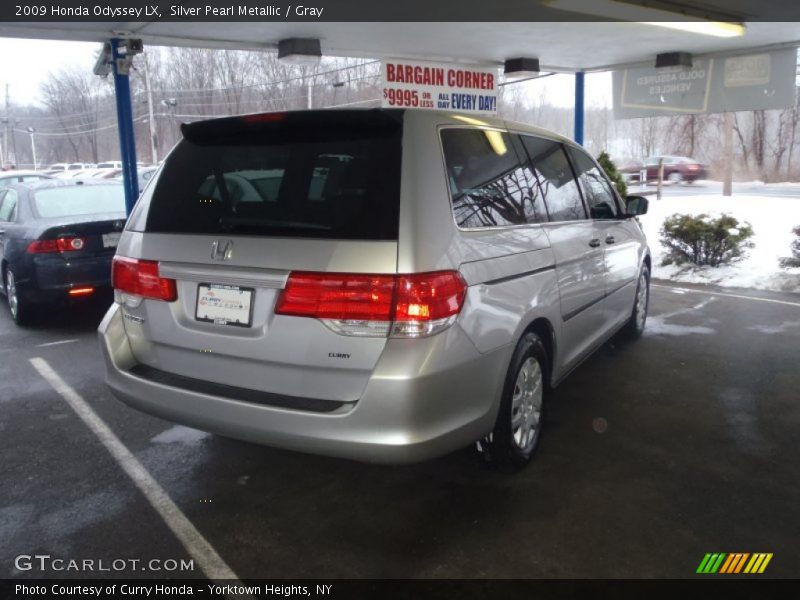 Silver Pearl Metallic / Gray 2009 Honda Odyssey LX