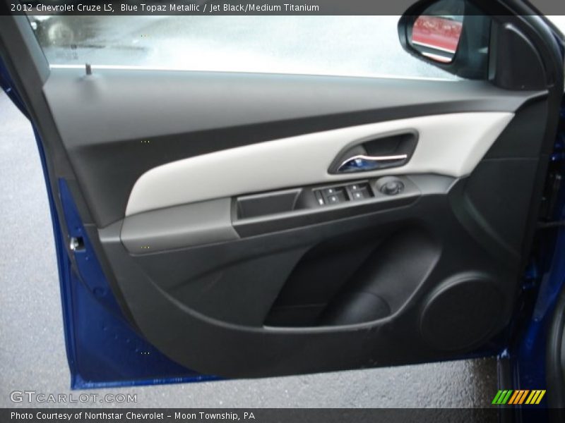 Blue Topaz Metallic / Jet Black/Medium Titanium 2012 Chevrolet Cruze LS
