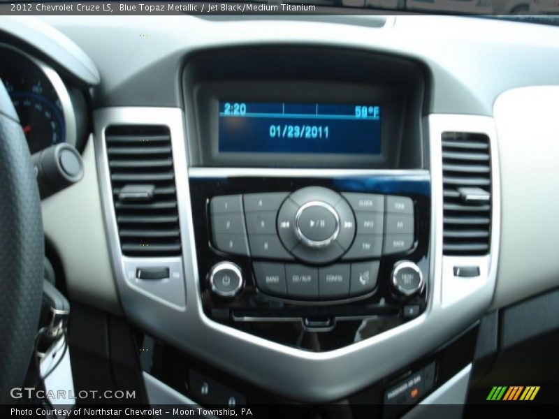 Blue Topaz Metallic / Jet Black/Medium Titanium 2012 Chevrolet Cruze LS