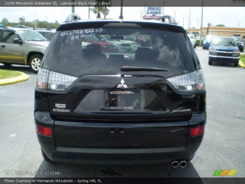 Labrador Black Pearl / Black 2008 Mitsubishi Outlander ES