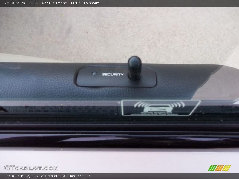 White Diamond Pearl / Parchment 2008 Acura TL 3.2