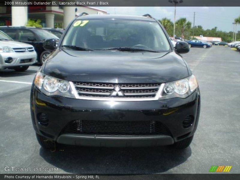 Labrador Black Pearl / Black 2008 Mitsubishi Outlander ES