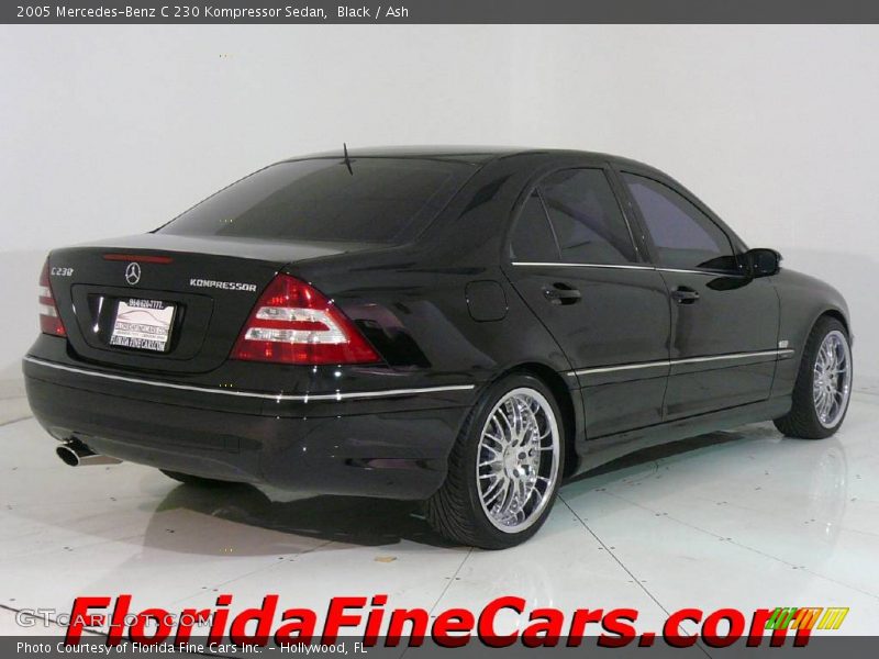 Black / Ash 2005 Mercedes-Benz C 230 Kompressor Sedan