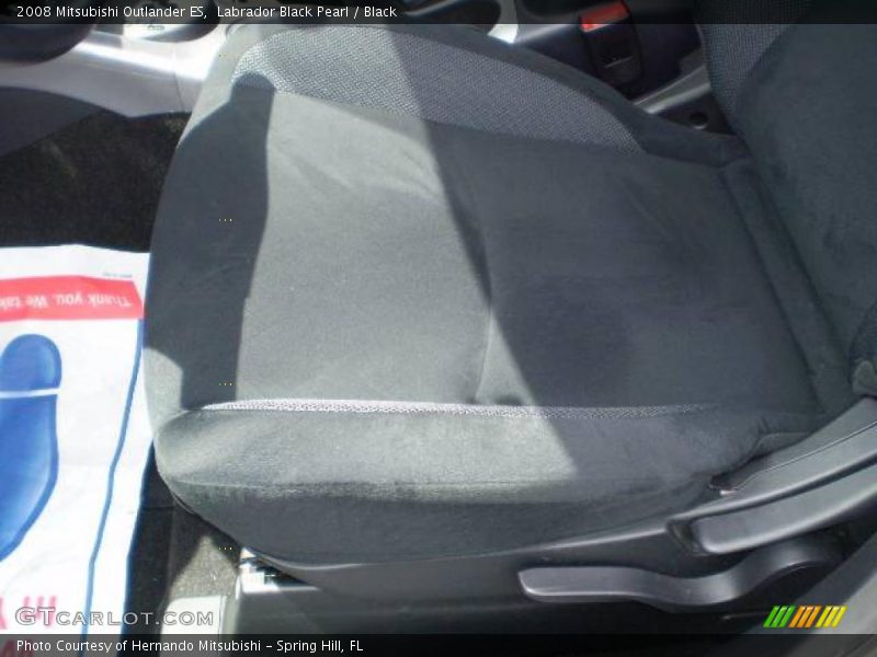 Labrador Black Pearl / Black 2008 Mitsubishi Outlander ES
