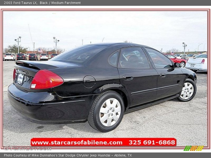 Black / Medium Parchment 2003 Ford Taurus LX