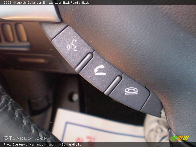 Labrador Black Pearl / Black 2008 Mitsubishi Outlander ES