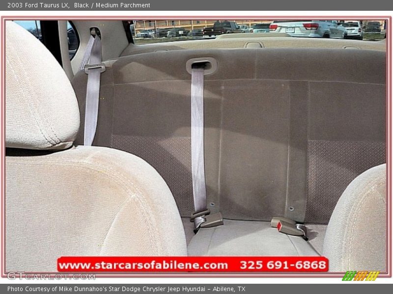 Black / Medium Parchment 2003 Ford Taurus LX
