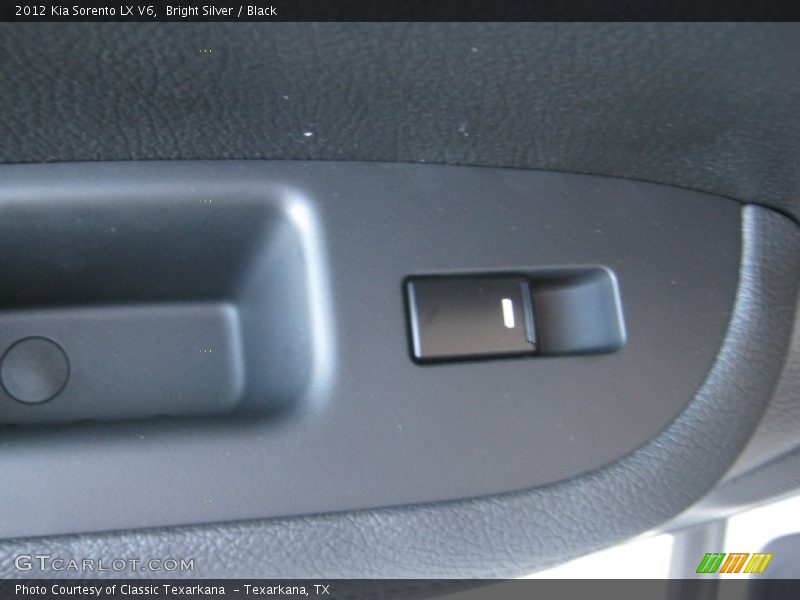 Bright Silver / Black 2012 Kia Sorento LX V6