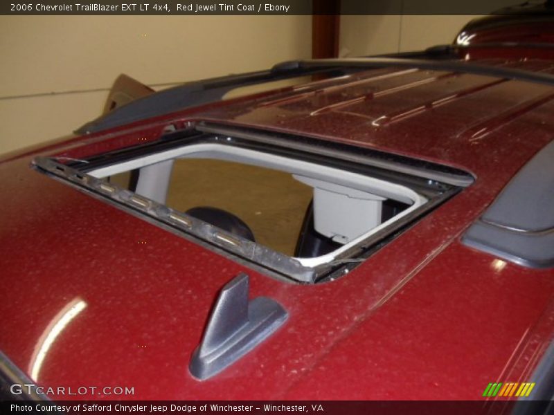 Red Jewel Tint Coat / Ebony 2006 Chevrolet TrailBlazer EXT LT 4x4