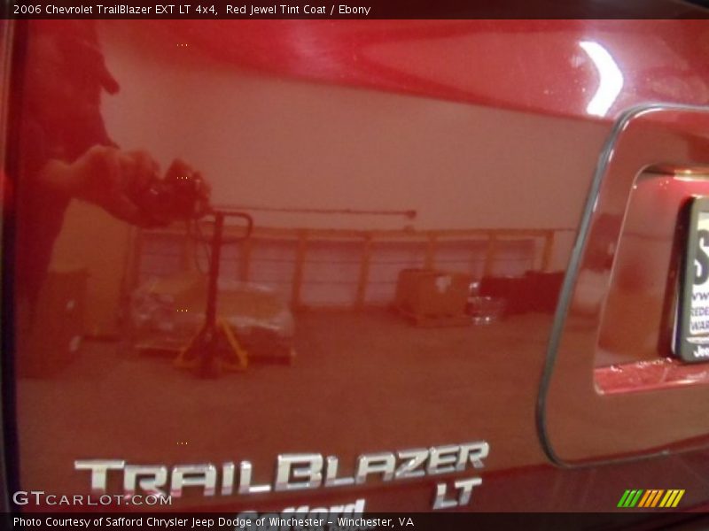 Red Jewel Tint Coat / Ebony 2006 Chevrolet TrailBlazer EXT LT 4x4
