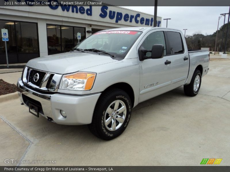 Radiant Silver / Charcoal 2011 Nissan Titan SV Crew Cab
