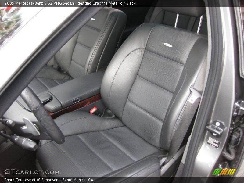 Front Seat of 2009 S 63 AMG Sedan