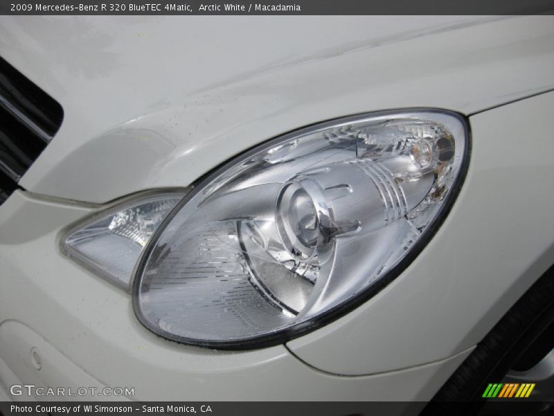 Arctic White / Macadamia 2009 Mercedes-Benz R 320 BlueTEC 4Matic