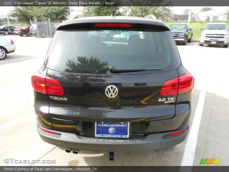 Deep Black Metallic / Beige 2012 Volkswagen Tiguan SE 4Motion