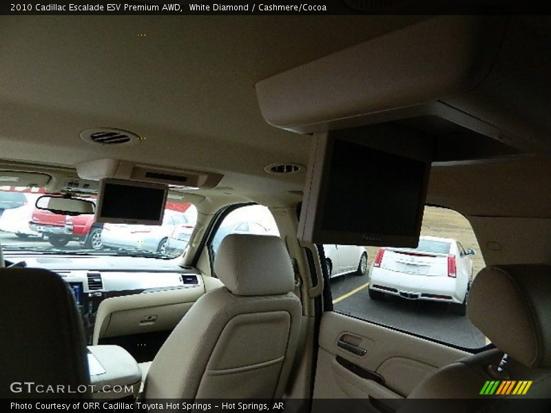 White Diamond / Cashmere/Cocoa 2010 Cadillac Escalade ESV Premium AWD