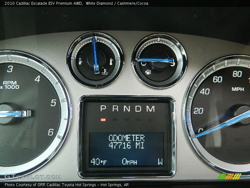 White Diamond / Cashmere/Cocoa 2010 Cadillac Escalade ESV Premium AWD