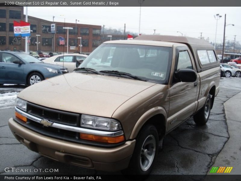 Sunset Gold Metallic / Beige 2000 Chevrolet S10 LS Regular Cab