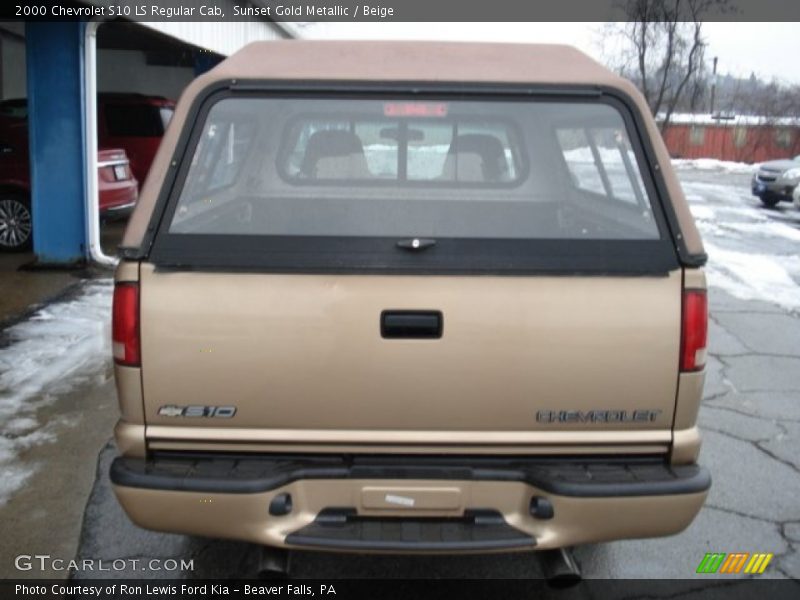 Sunset Gold Metallic / Beige 2000 Chevrolet S10 LS Regular Cab