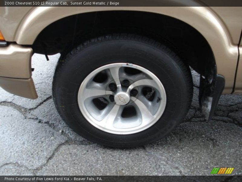 Sunset Gold Metallic / Beige 2000 Chevrolet S10 LS Regular Cab