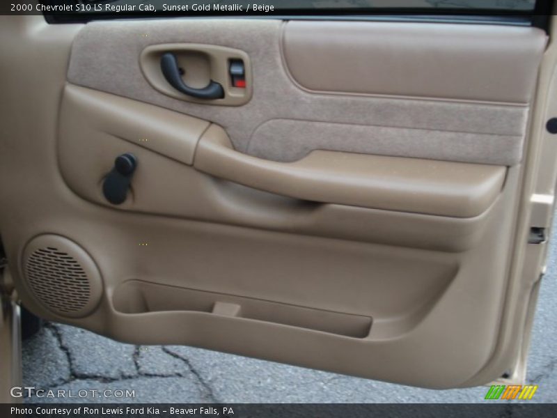 Sunset Gold Metallic / Beige 2000 Chevrolet S10 LS Regular Cab