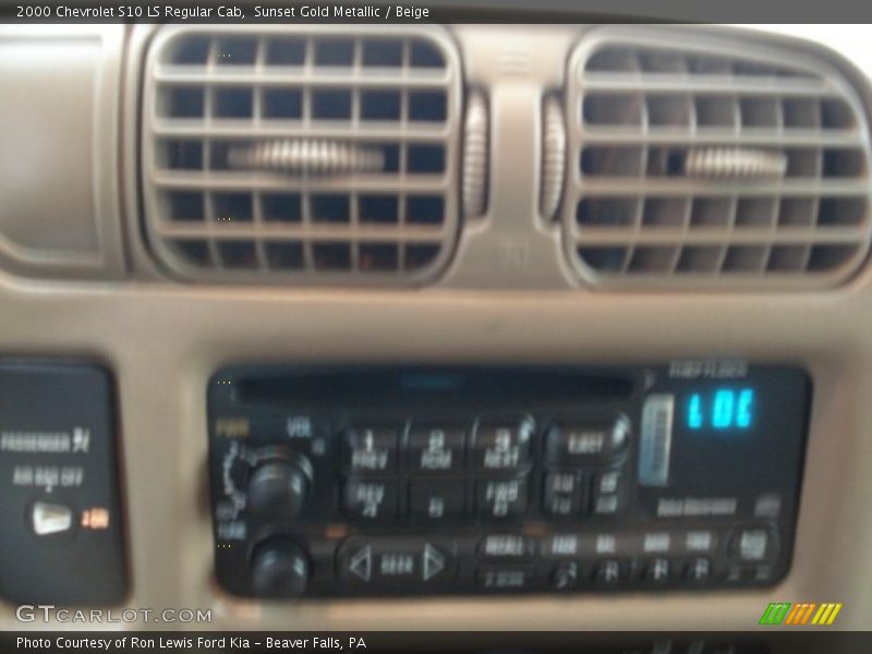 Sunset Gold Metallic / Beige 2000 Chevrolet S10 LS Regular Cab