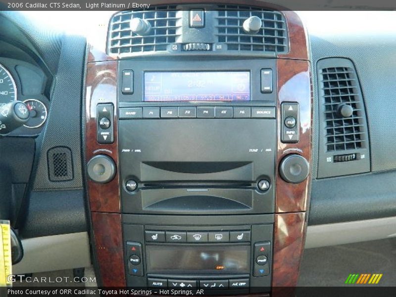 Light Platinum / Ebony 2006 Cadillac CTS Sedan