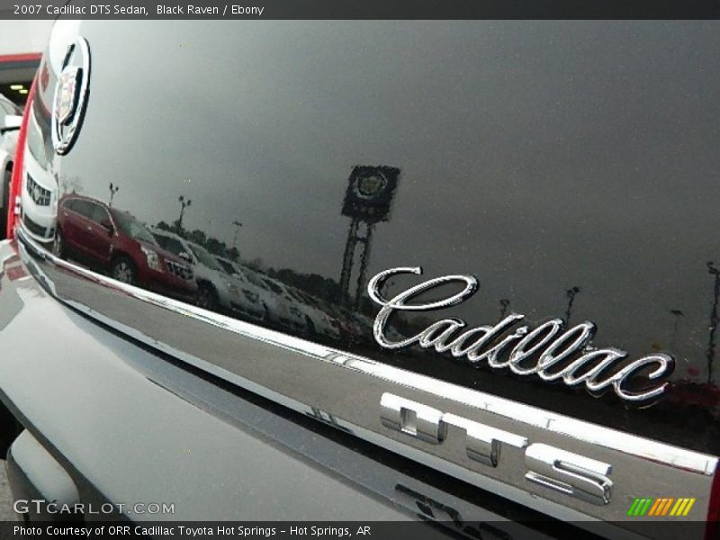 Black Raven / Ebony 2007 Cadillac DTS Sedan