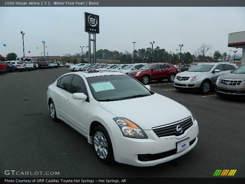 Winter Frost Pearl / Blond 2009 Nissan Altima 2.5 S