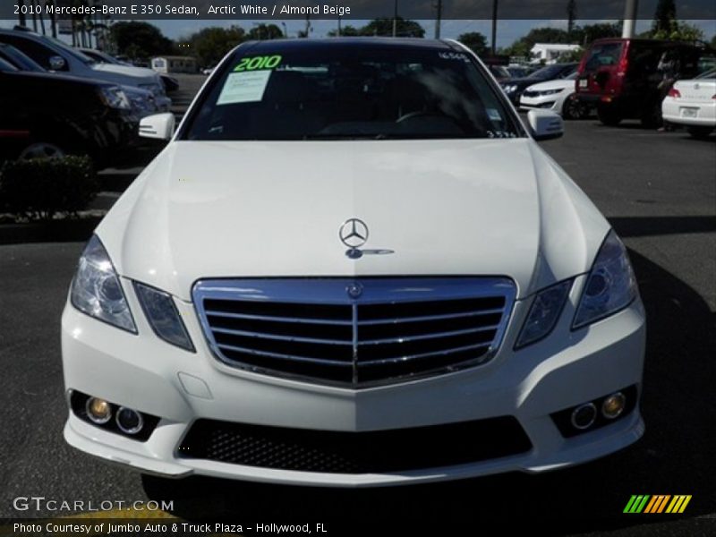 Arctic White / Almond Beige 2010 Mercedes-Benz E 350 Sedan