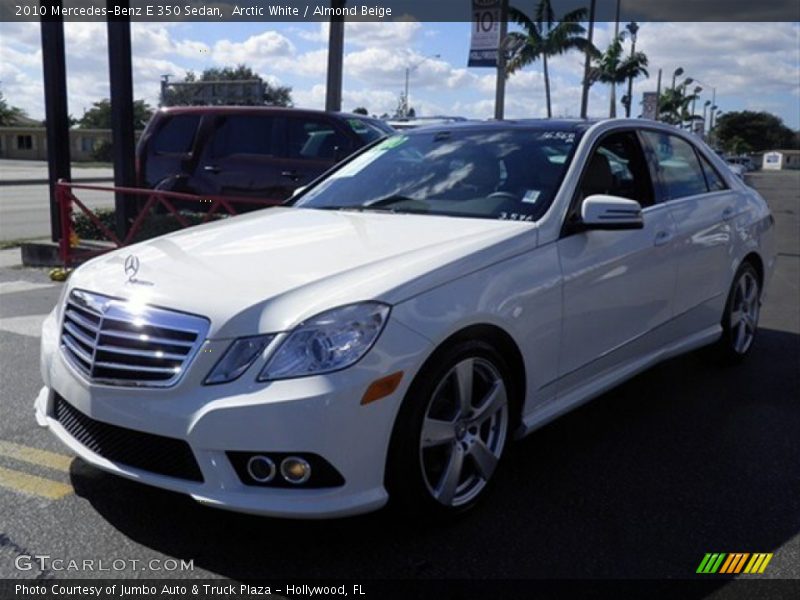 Arctic White / Almond Beige 2010 Mercedes-Benz E 350 Sedan