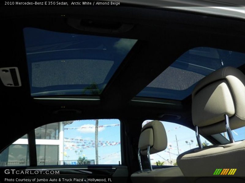 Arctic White / Almond Beige 2010 Mercedes-Benz E 350 Sedan