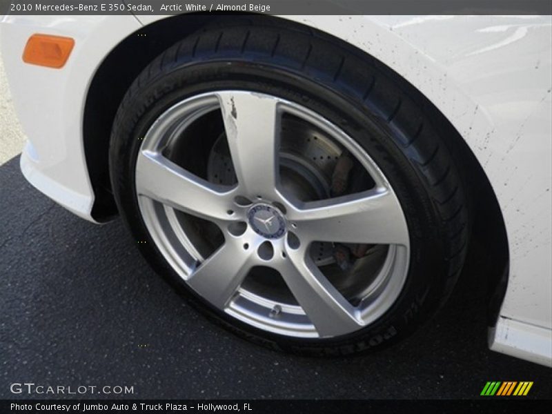 Arctic White / Almond Beige 2010 Mercedes-Benz E 350 Sedan