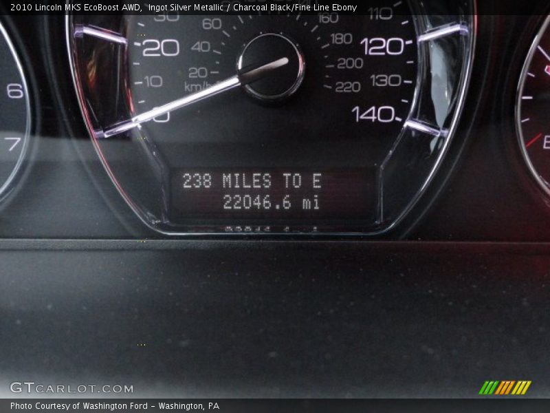 Ingot Silver Metallic / Charcoal Black/Fine Line Ebony 2010 Lincoln MKS EcoBoost AWD