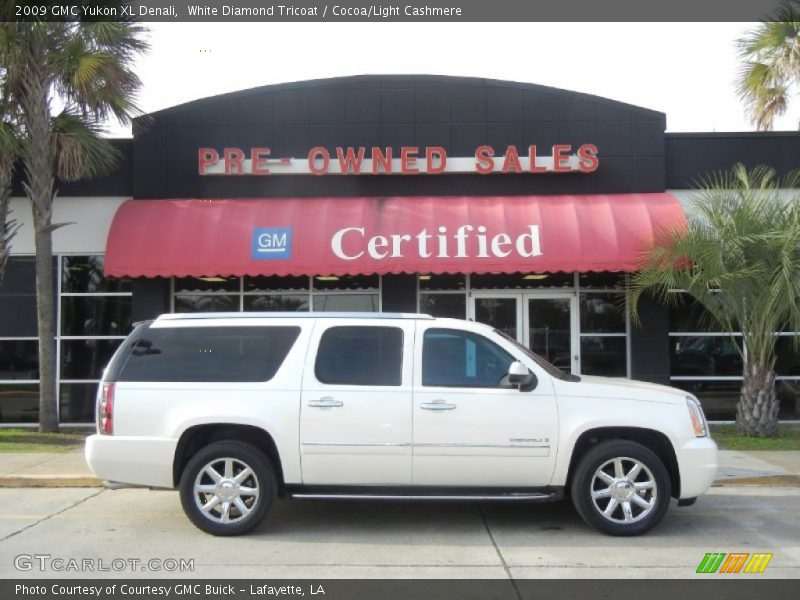 White Diamond Tricoat / Cocoa/Light Cashmere 2009 GMC Yukon XL Denali