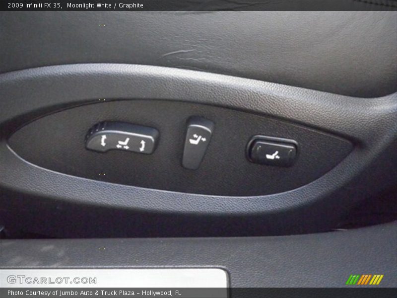 Moonlight White / Graphite 2009 Infiniti FX 35