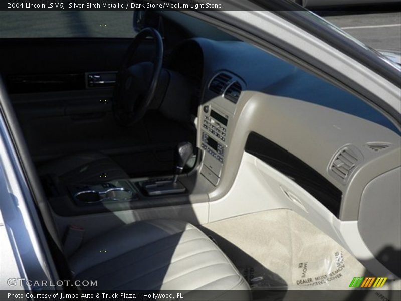 Silver Birch Metallic / Dark Stone/Medium Light Stone 2004 Lincoln LS V6