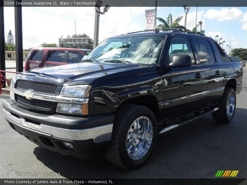 Black / Tan/Neutral 2006 Chevrolet Avalanche LS