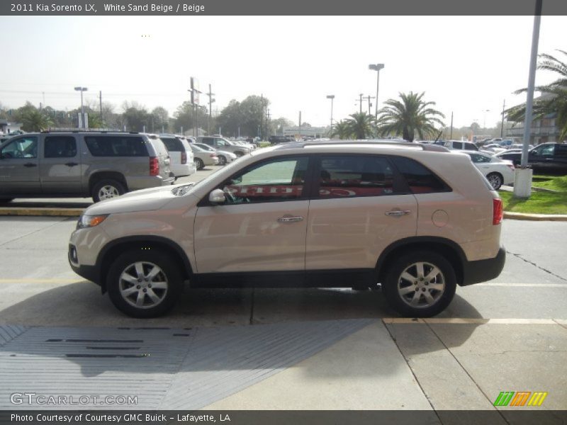 White Sand Beige / Beige 2011 Kia Sorento LX
