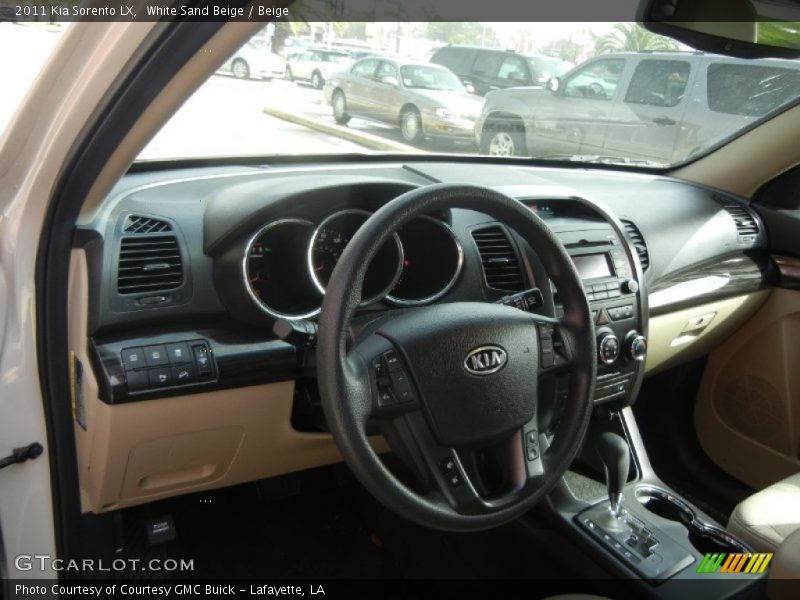 White Sand Beige / Beige 2011 Kia Sorento LX