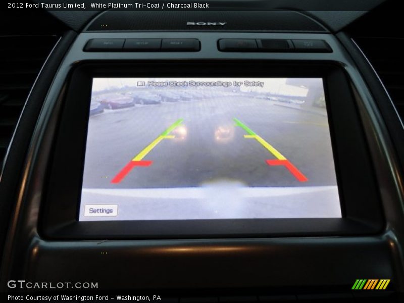White Platinum Tri-Coat / Charcoal Black 2012 Ford Taurus Limited