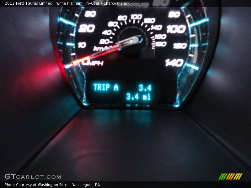 White Platinum Tri-Coat / Charcoal Black 2012 Ford Taurus Limited