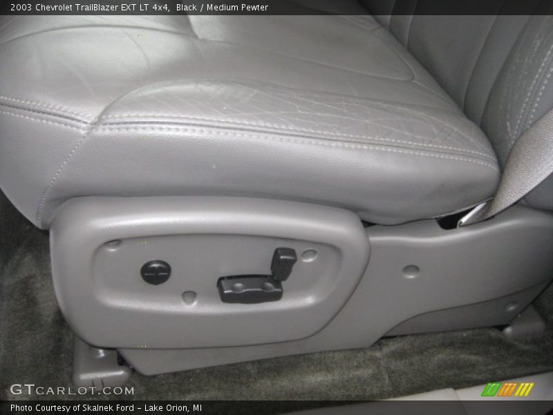Black / Medium Pewter 2003 Chevrolet TrailBlazer EXT LT 4x4