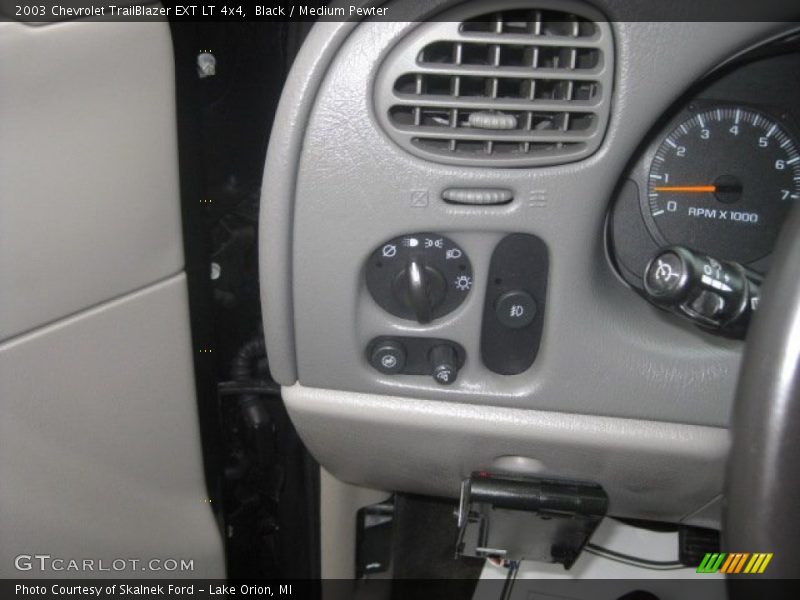Black / Medium Pewter 2003 Chevrolet TrailBlazer EXT LT 4x4