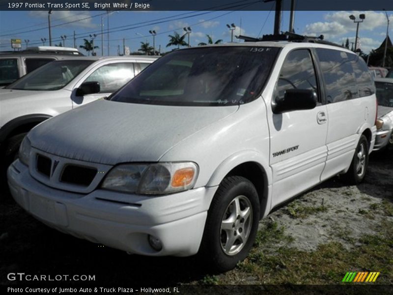 Bright White / Beige 1997 Pontiac Trans Sport SE