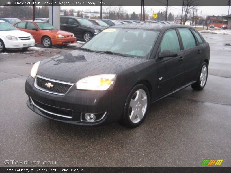 Front 3/4 View of 2006 Malibu Maxx SS Wagon