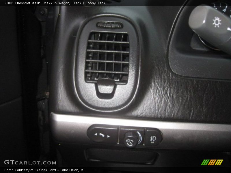 Black / Ebony Black 2006 Chevrolet Malibu Maxx SS Wagon