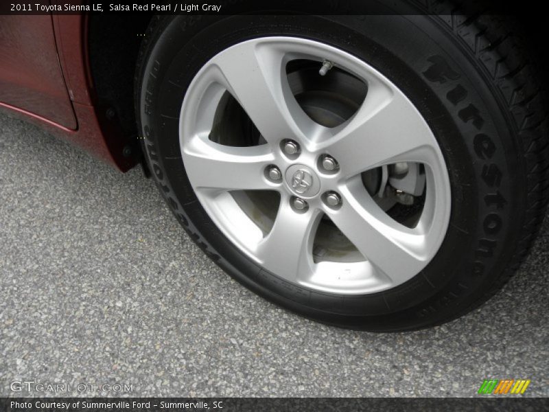 Salsa Red Pearl / Light Gray 2011 Toyota Sienna LE