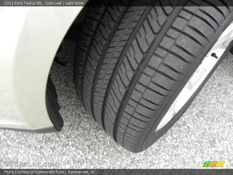 Gold Leaf / Light Stone 2011 Ford Taurus SEL