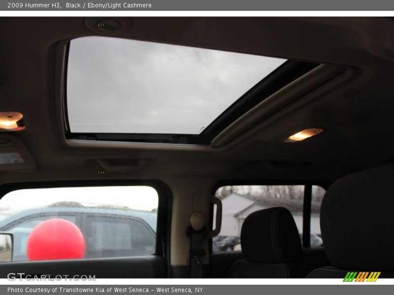 Black / Ebony/Light Cashmere 2009 Hummer H3