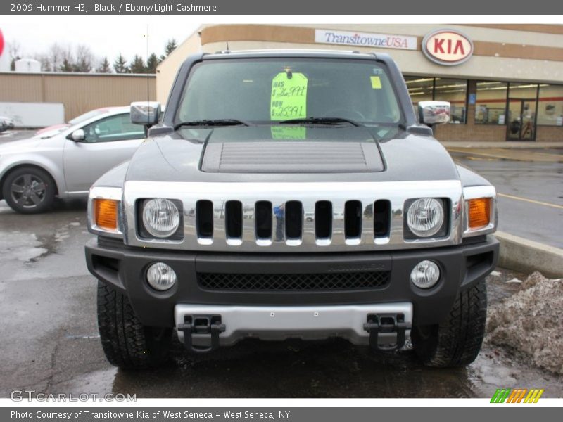 Black / Ebony/Light Cashmere 2009 Hummer H3